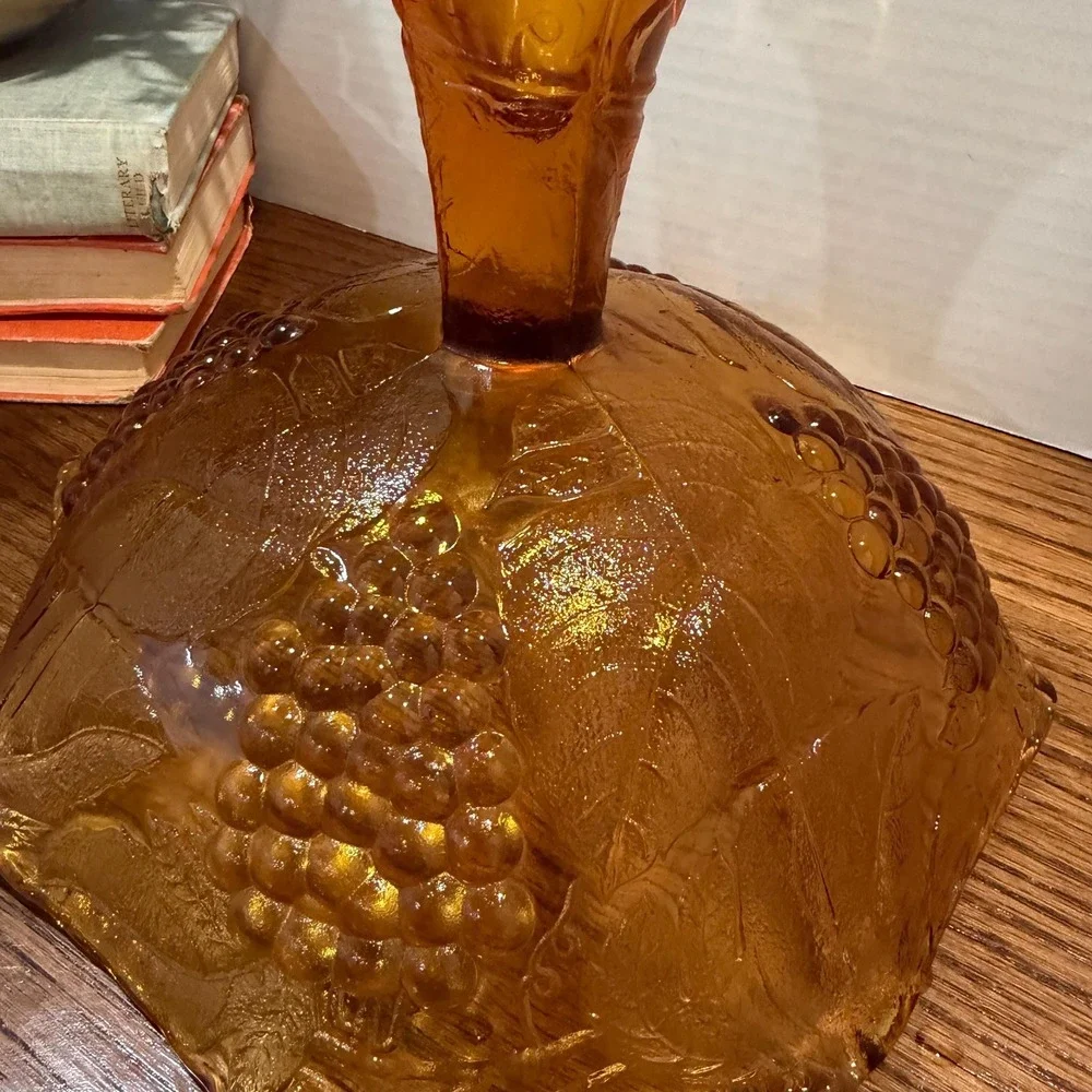 Indiana Glass it details